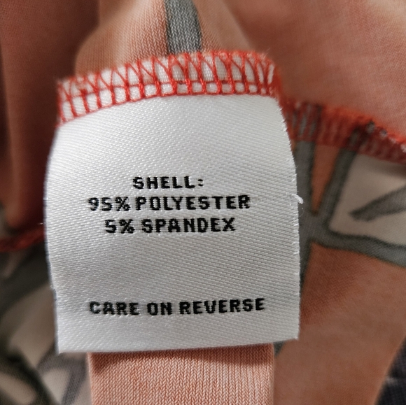 Calvin Klein Red and White Floral Blouse - Picture 5 of 8